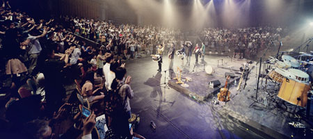 'Ǫ��'�� ���ڸ� ���ִ� �ڿ���������Ǯ�̡��� �̾��� ��ġ ȫ�� Ŭ�� ���Ҵ�.