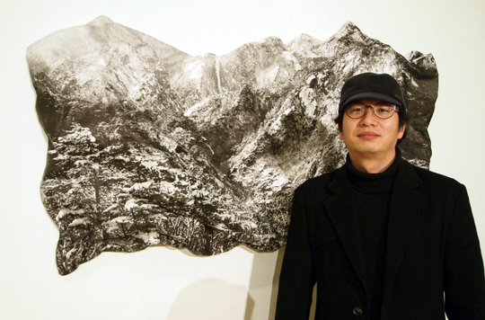 ��ä���� ������ ������ ��ǰ. ī�޶�� ���ǻ��� ��� ������ ����Ʈ�� ���� ���ܼ� ��ü������ �������