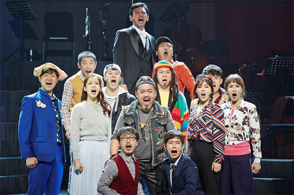 ��� Ȳ����(�� ��)�� �ֿ��� ������ ���� ������ �������ǡ��� �����ڿ� ������ 12���� �ϻ��������� ������ ������ ��ġ�� �̾߱⸦ ��̷Ӱ� ��ȭ�� ��ǰ�̴�.