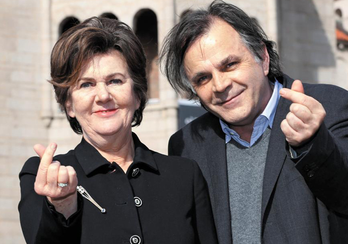 ���� 23�� ��ȭ������ ���� �ﰡ ��� ��ŸƲ�� ȸ��(����)�� �������� ����ȣ���� ��������.