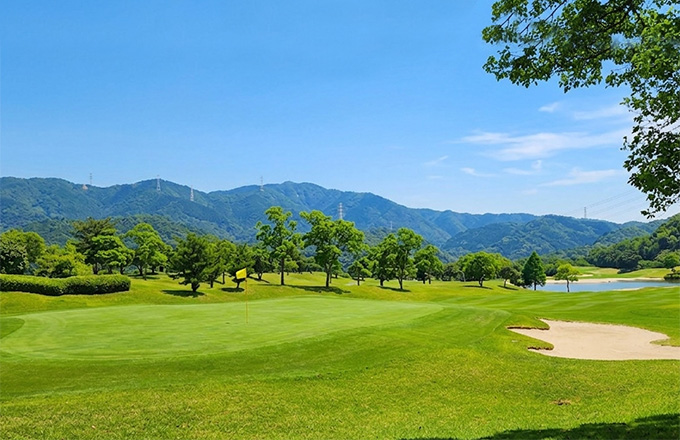 EAST �ڽ��� 2���� �׸��� ����ϸ�, ū �׸��� �ָ� �̷��./ ���� ����=�����ø��� ������ȸ.